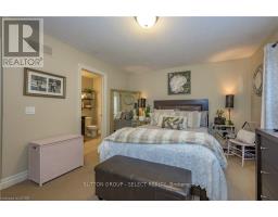 3 - 1850 BEAVERBROOK AVENUE - 21