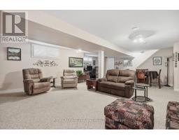 142 - 2025 MEADOWGATE BOULEVARD - 29