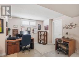 142 - 2025 MEADOWGATE BOULEVARD - 31