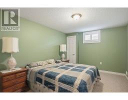 142 - 2025 MEADOWGATE BOULEVARD - 32