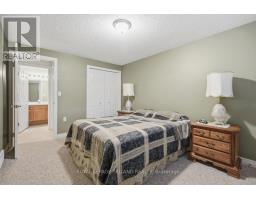 142 - 2025 MEADOWGATE BOULEVARD - 33