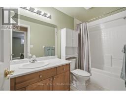 142 - 2025 MEADOWGATE BOULEVARD - 34