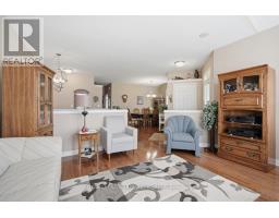 142 - 2025 MEADOWGATE BOULEVARD - 8