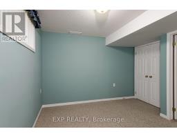 17 - 1337 COMMISSIONERS ROAD W - 28