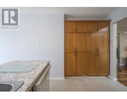 17 - 145 NORTH CENTRE ROAD - 17