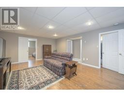 17 - 145 NORTH CENTRE ROAD - 28