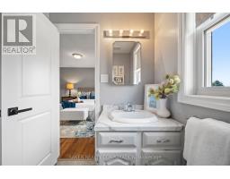 44 GOLFVIEW CRESCENT - 35