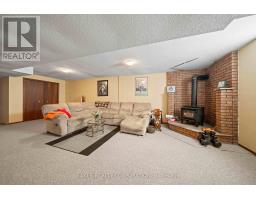 44 GOLFVIEW CRESCENT - 44