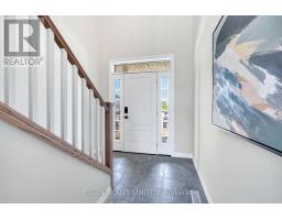 77 HEMLOCK CRESCENT - 2