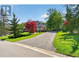 83 BLACKBURN CRESCENT - 2