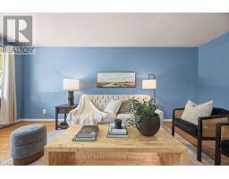 8 KENWOOD CRESCENT - 10