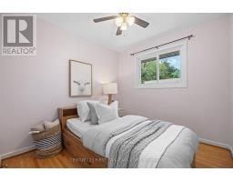 8 KENWOOD CRESCENT - 21