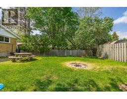 8 KENWOOD CRESCENT - 38