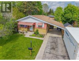 8 KENWOOD CRESCENT - 41