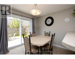 884 REEVES AVENUE - 12