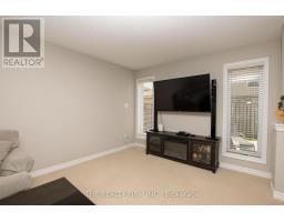 884 REEVES AVENUE - 15