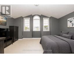 884 REEVES AVENUE - 16