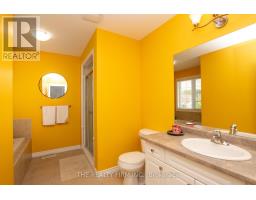 884 REEVES AVENUE - 20