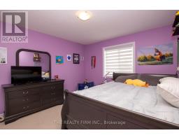 884 REEVES AVENUE - 28