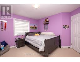884 REEVES AVENUE - 29