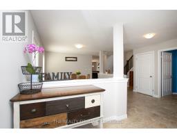 884 REEVES AVENUE - 5