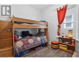 177 RECTORY STREET - 15