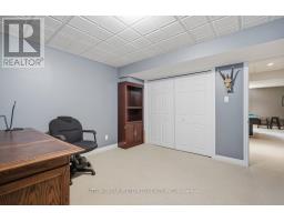 748 APRICOT DRIVE - 32