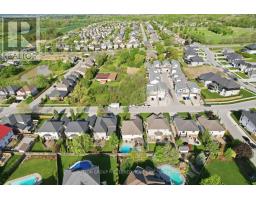 748 APRICOT DRIVE - 41