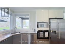 5329 BROADVIEW AVENUE - 18