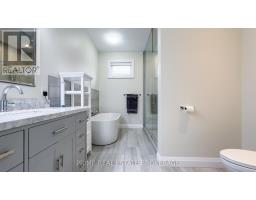 5329 BROADVIEW AVENUE - 33