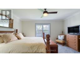 5329 BROADVIEW AVENUE - 38