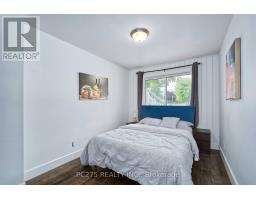 1053 GRIFFITH ROAD - 23