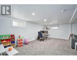 1053 GRIFFITH ROAD - 27
