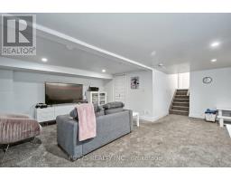 1053 GRIFFITH ROAD - 30