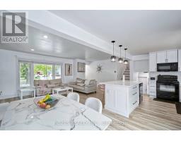 1053 GRIFFITH ROAD - 9