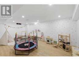 201 DORCHESTER COURT - 38