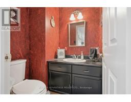51 LAUREL CRESCENT - 19