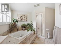 51 LAUREL CRESCENT - 25