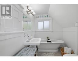1193 YORK STREET - 22