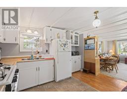 4403 QUEENS AVENUE - 18