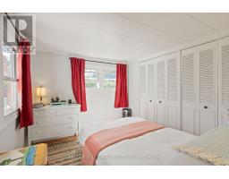 4403 QUEENS AVENUE - 20