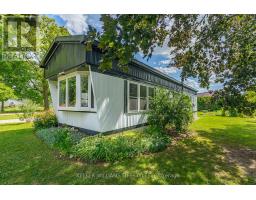 4403 QUEENS AVENUE - 25