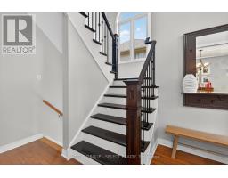 290 CHAMBERS COURT - 19