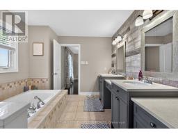 290 CHAMBERS COURT - 31