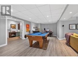 290 CHAMBERS COURT - 34