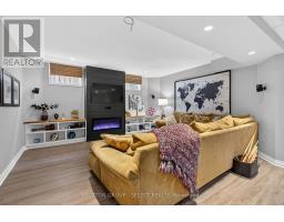 290 CHAMBERS COURT - 36