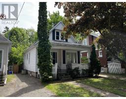 215 BERNARD AVENUE - 4
