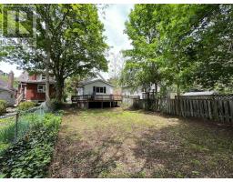 215 BERNARD AVENUE - 8