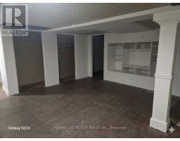 486 HALE STREET - 26