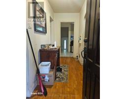 486 HALE STREET - 8